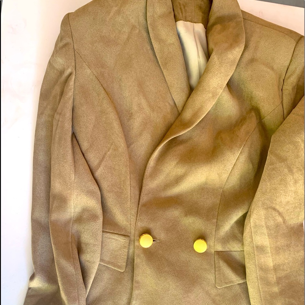Soft suede suit
